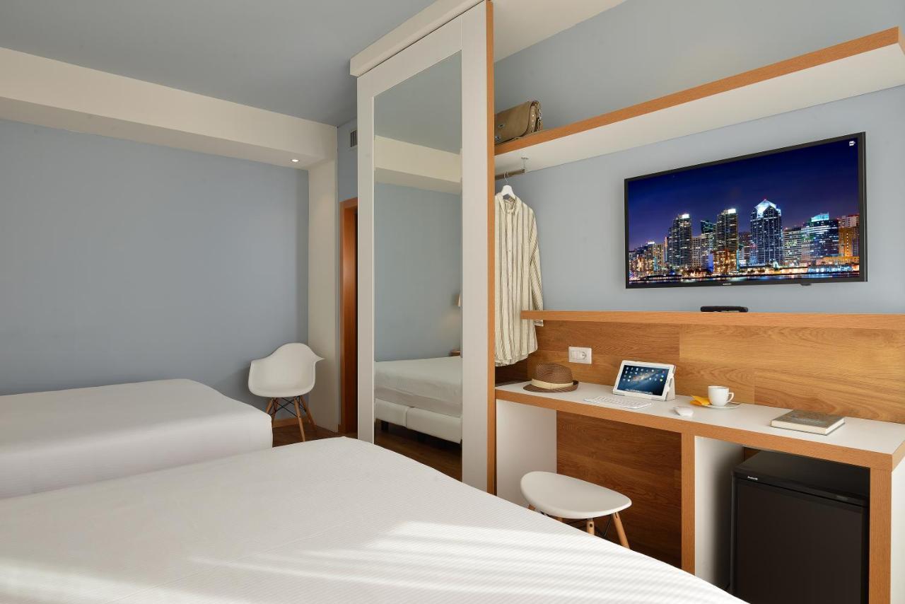 Hotel Concord リッチョーネ エクステリア 写真
