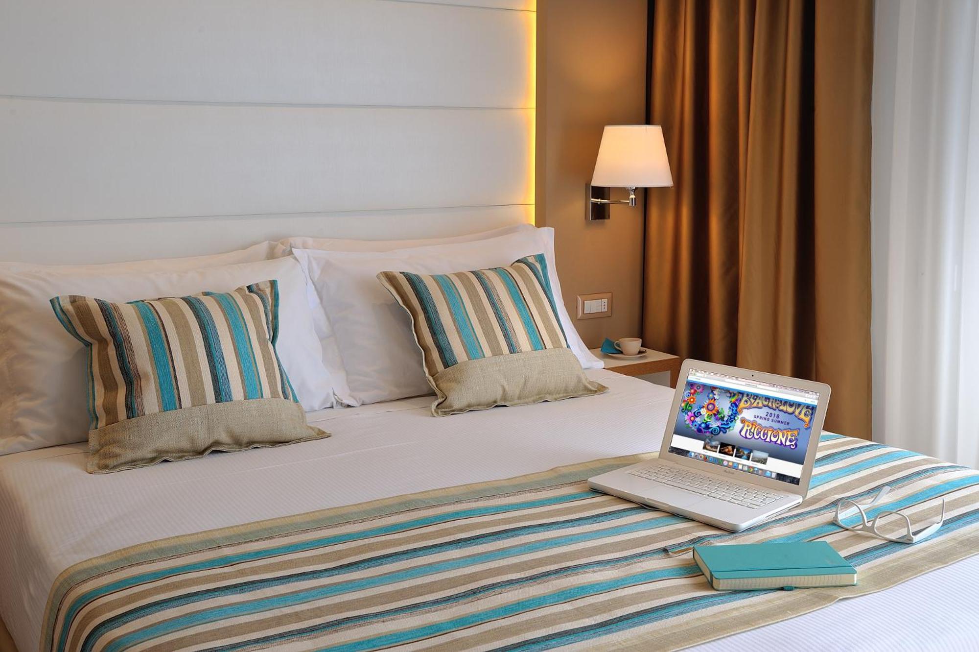 Hotel Concord リッチョーネ エクステリア 写真